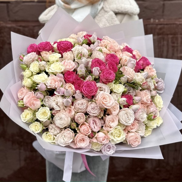 Микс из 55 кустовых роз